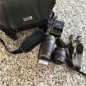 Nikon Black Camera Bag with Lens Set